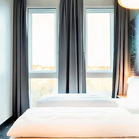 Nurnberg-west Otel *